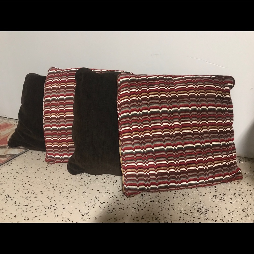BUY 2 GET 1 FREE Pier 1 bundle of 4 decor pillows